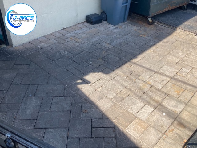 Uptown Taco Patio Before